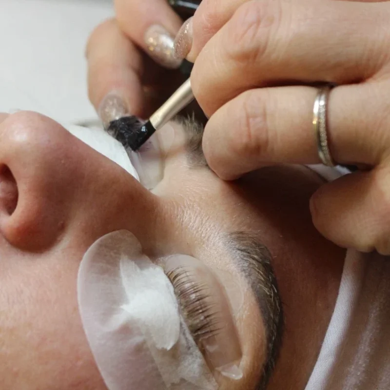 Lashes (1)